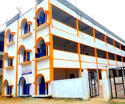 Sri Eshwarammaji College of Nursing