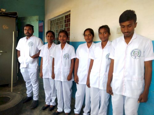 Sri Eshwarammaji College of Nursing