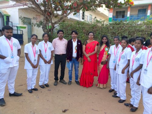 Sri Eshwarammaji College of Nursing